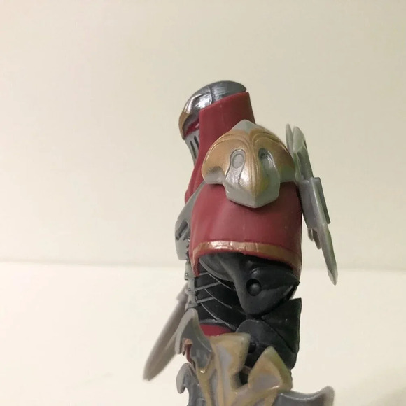 League of Legends Zed 6 Inch Tall Action Figure The Champion Collection - Picture 5 of 11